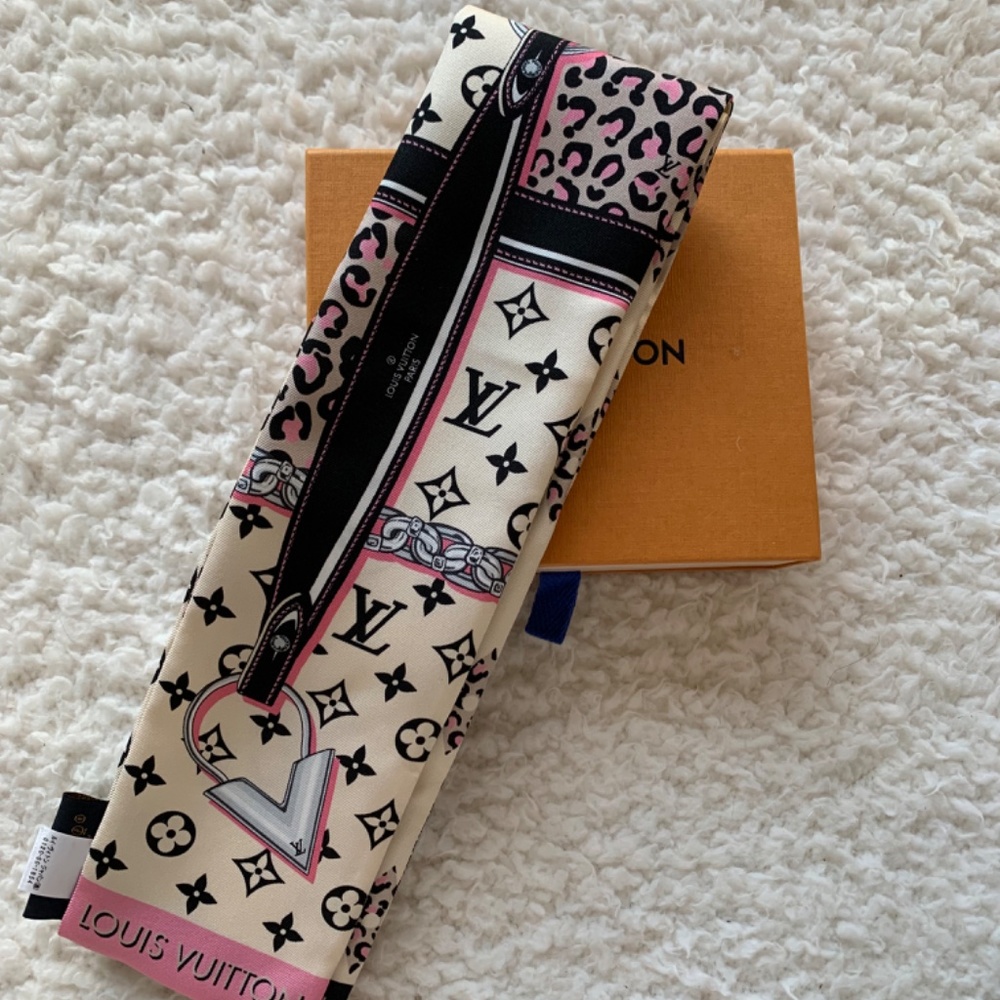 LOUIS VUITTON WILD AT HEART BANDEAU - M00418 - Picture 12 of 15